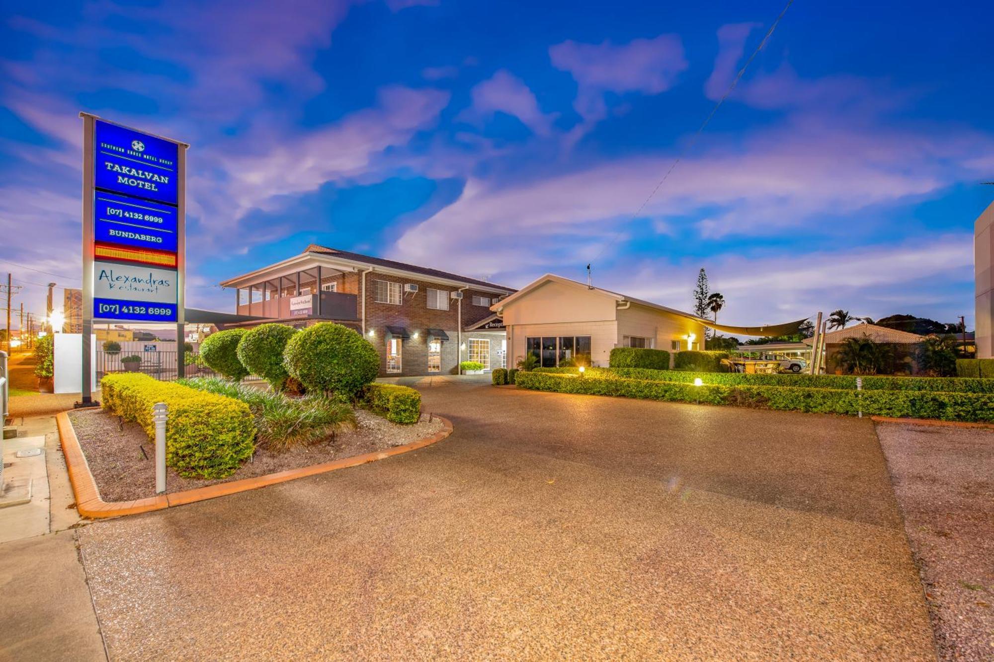 Takalvan Motel Bundaberg Exterior photo