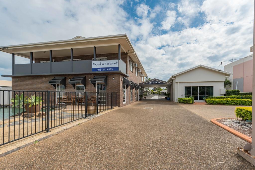 Takalvan Motel Bundaberg Exterior photo