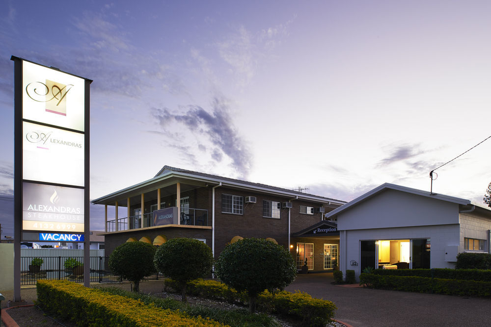 Takalvan Motel Bundaberg Exterior photo