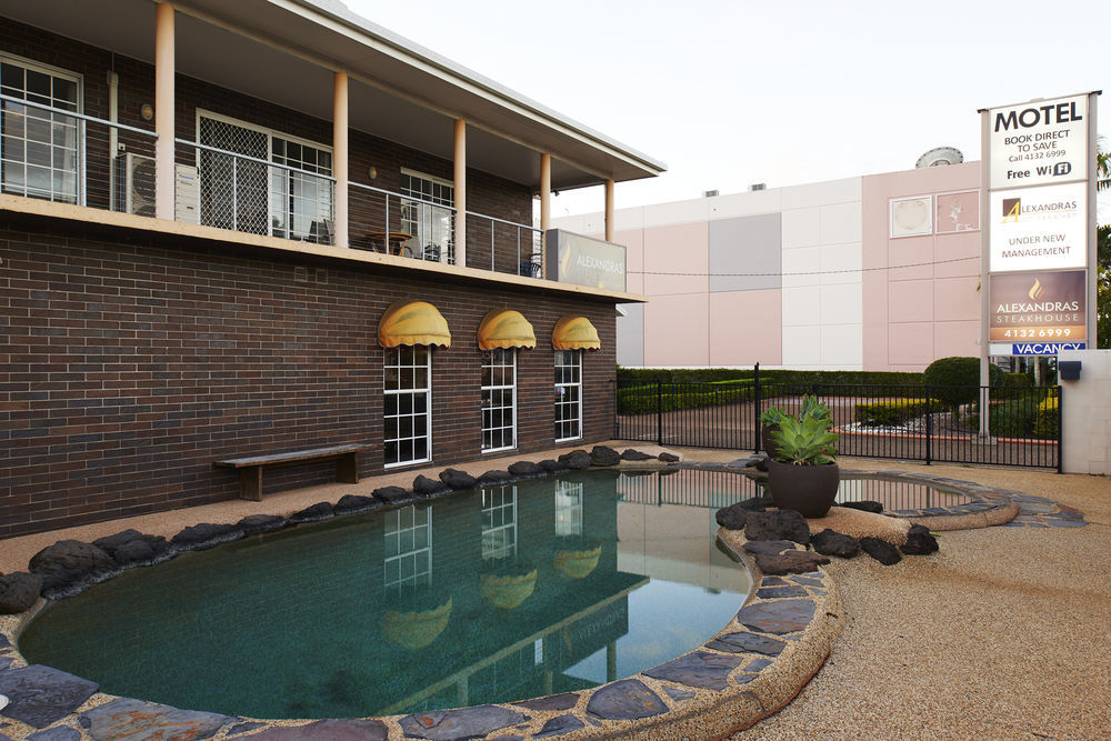 Takalvan Motel Bundaberg Exterior photo