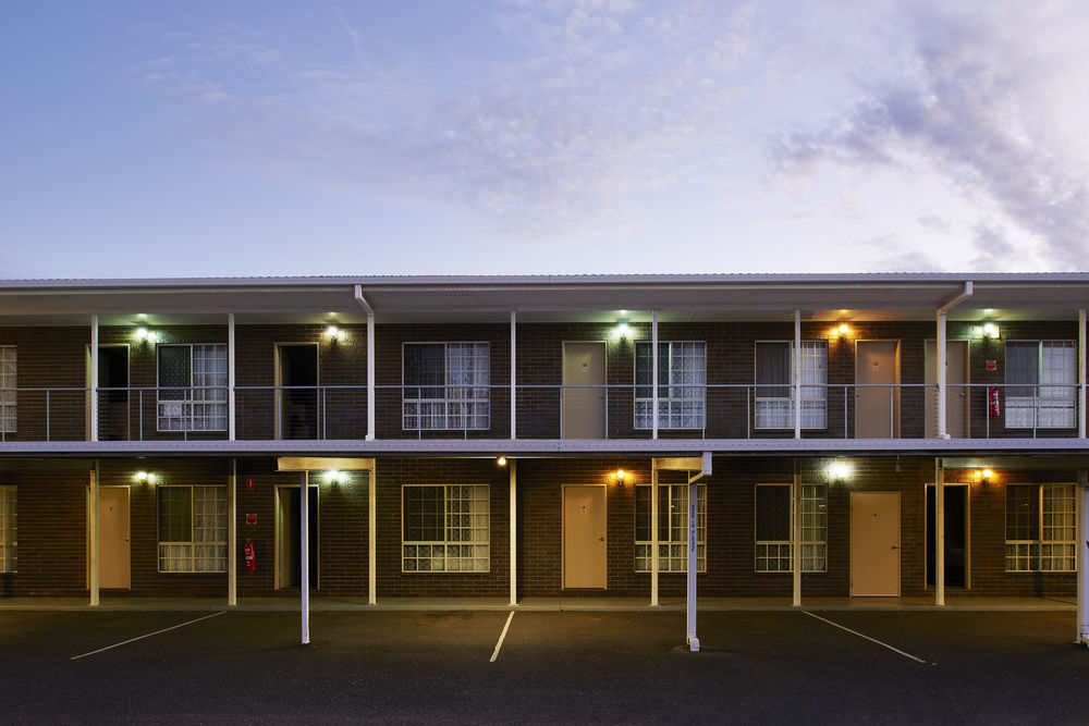 Takalvan Motel Bundaberg Exterior photo